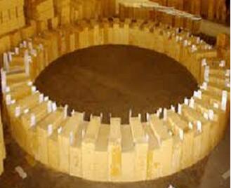 Refractory bricks and refractory cements