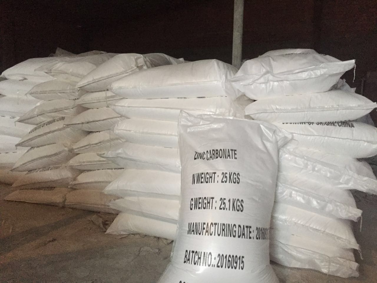 products zinc carbonate, zinc nitrate, calcium chloride zinc